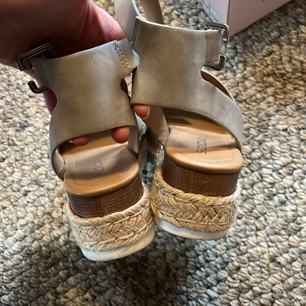Women’s platform Sandals - Picture 5 of 6